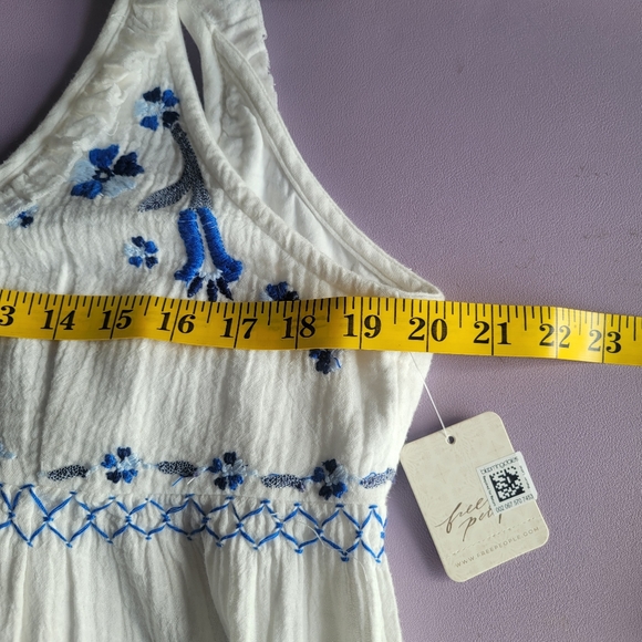 Free People Magda Blue Embroidered White Maxi Dress In Ivory Indigo Size M NWT - Picture 14 of 15